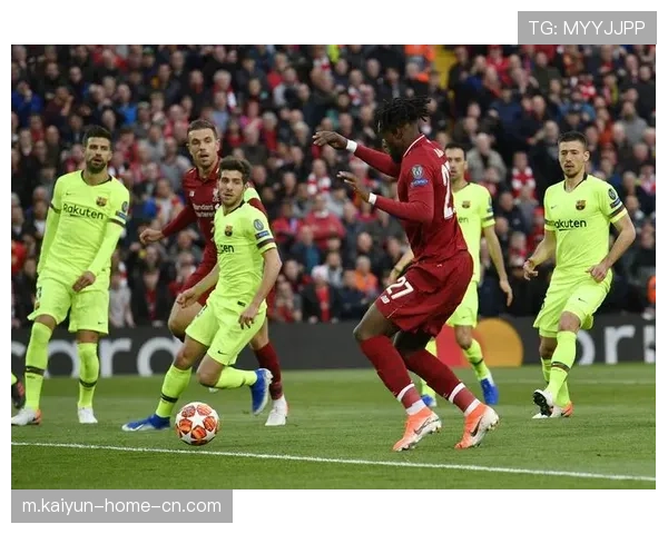 从点球射失到平局收场 巴黎心态波动影响战局 从点球射失到平局收场 巴黎心态波动影响战局