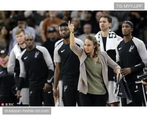 马刺防守限制对手命中率 团队协防体系日趋成熟